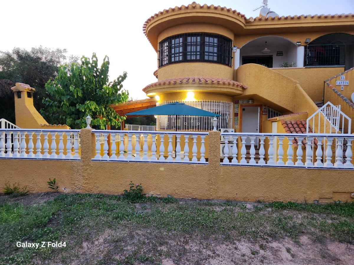Villa Artep Lujoso Apartamento Con Piscina Comunitaria Cartagena Eksteriør billede